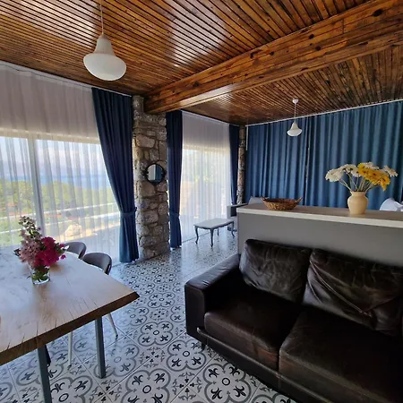 Amos Sea View Villa